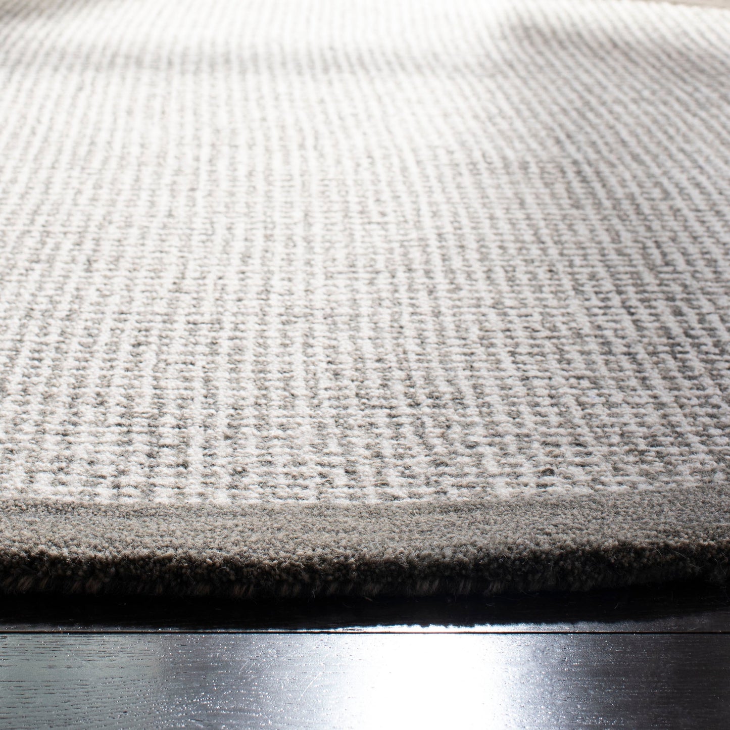 Abstract 220 Rug | Safavieh - ABT220