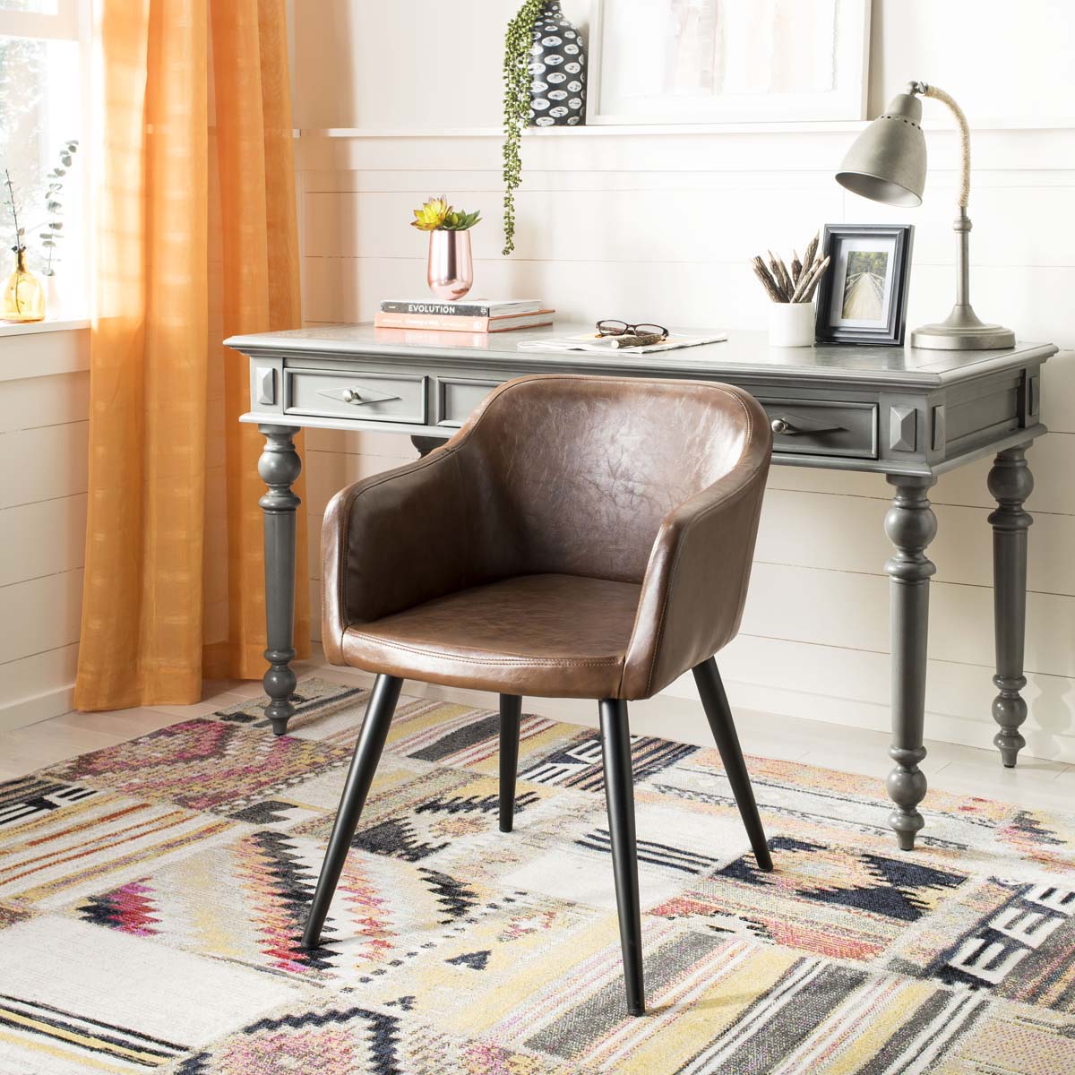 Adalena Accent Chair | Safavieh - ACH7500