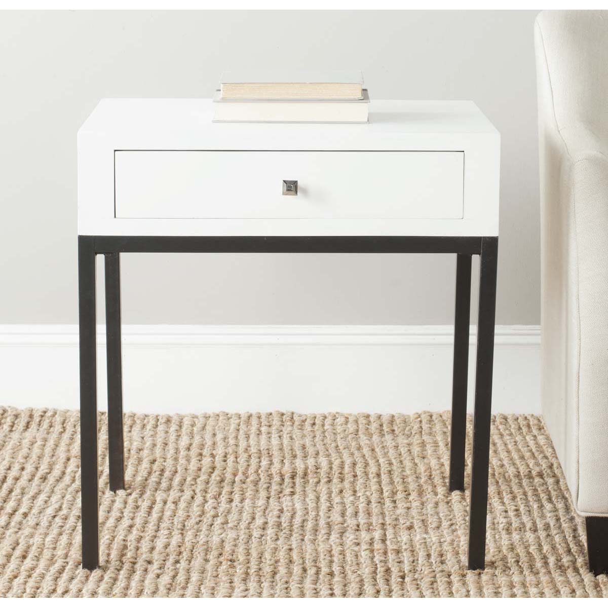 Adena End Table With Storage Drawer | Safavieh - AMH6612