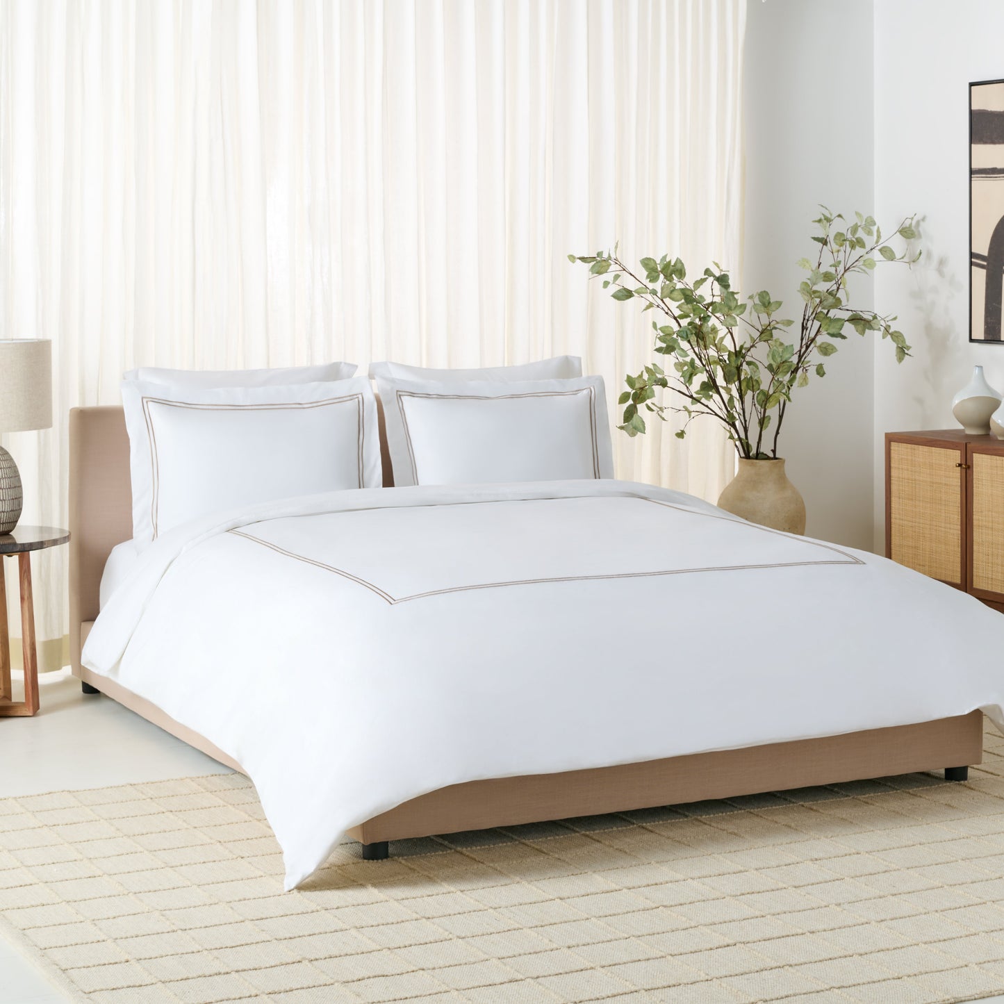 2 Line Embroidery Hotel Duvet Cover 3 Piece | Safavieh - DVT1001