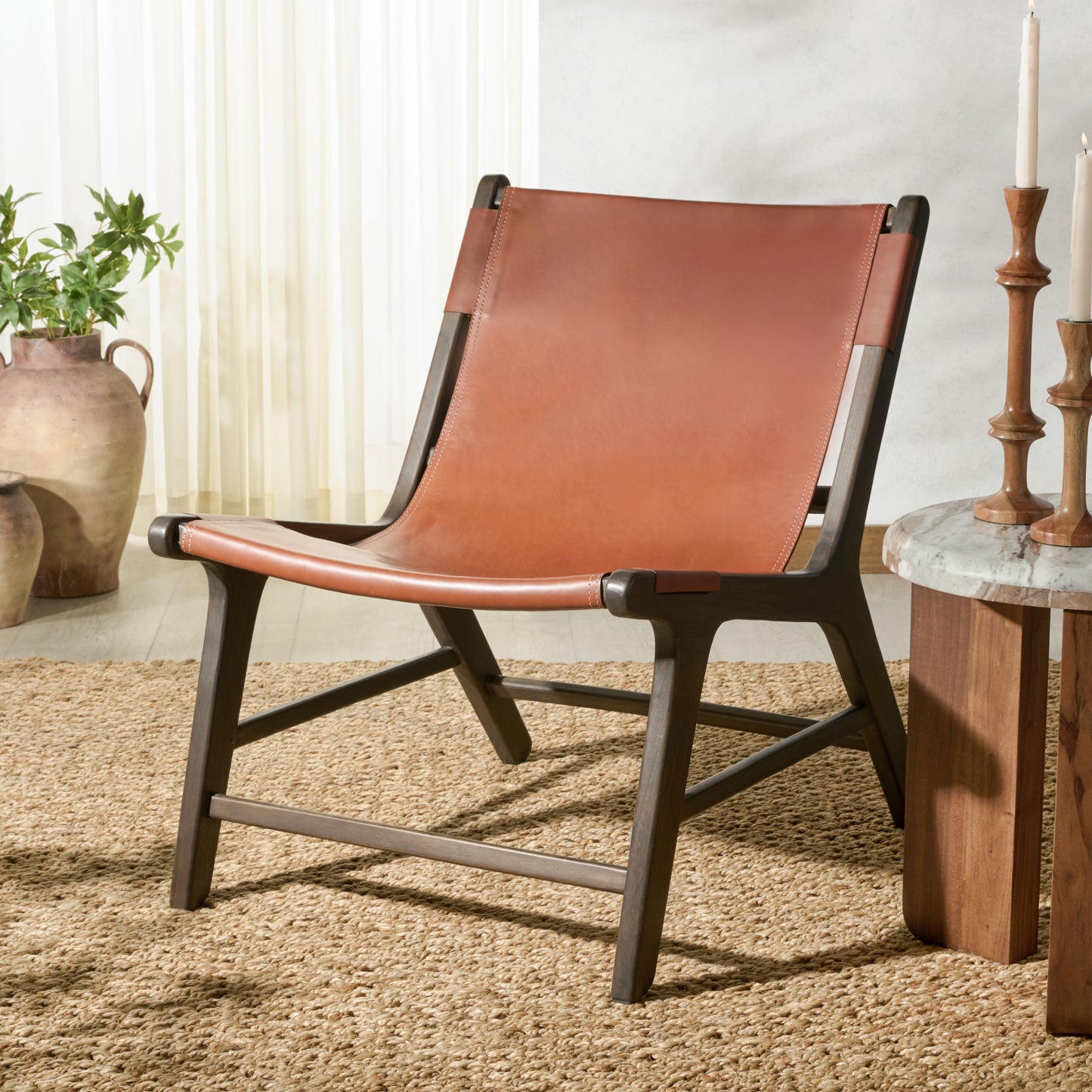 Alanarose Leather Accent Chair | Safavieh Couture – SFV1903