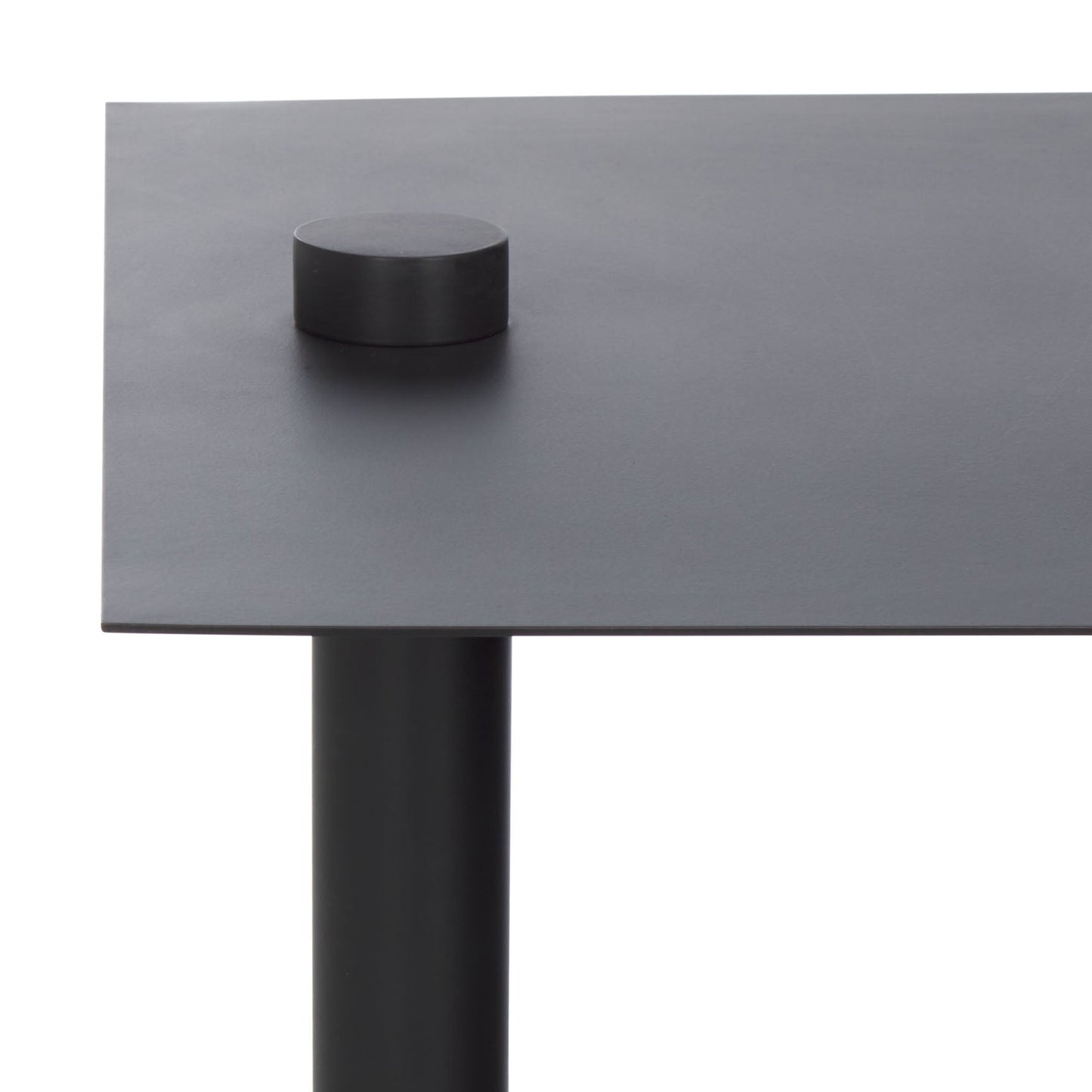 Aldwyn Metal Accent Table | Safavieh Couture - SFV6803