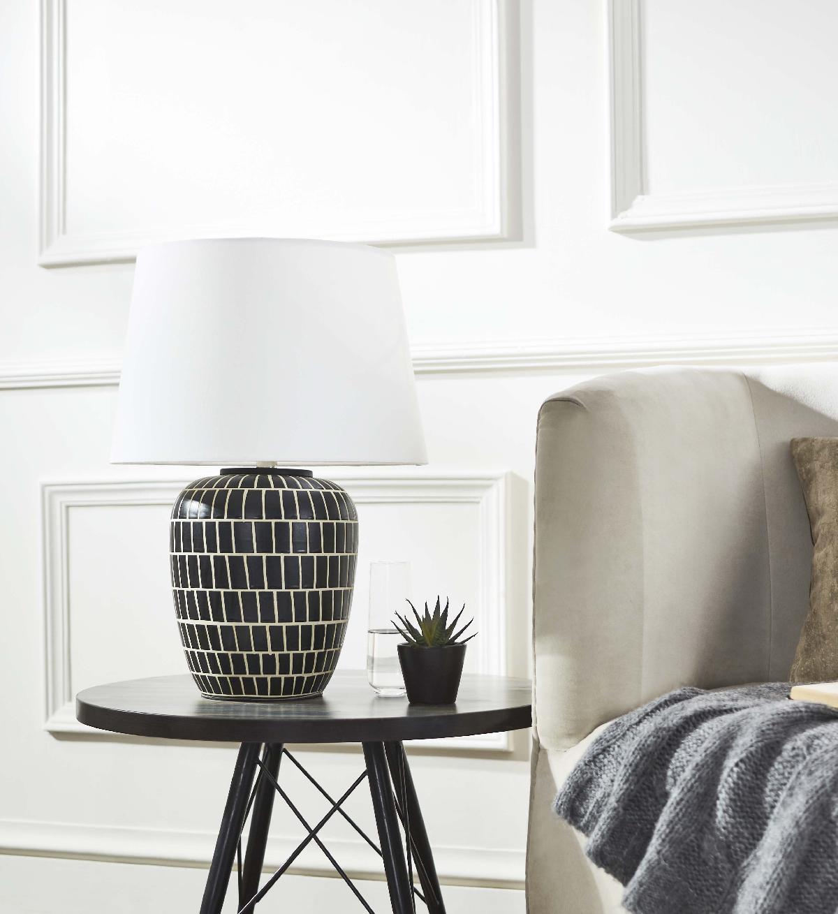 Aela Table Lamp  | Safavieh - TBL2000