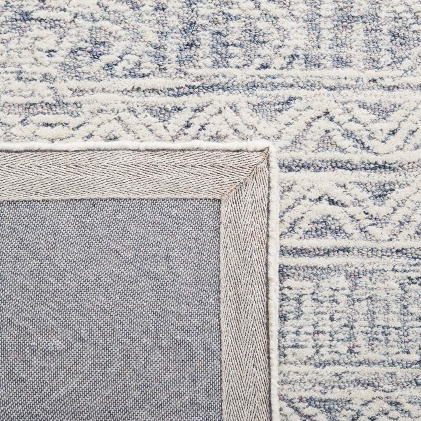 Abstract 225 Rug | Safavieh – ABT225