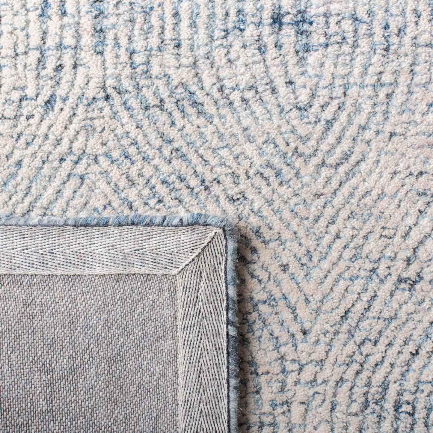 Abstract 340 Rug | Safavieh - ABT340