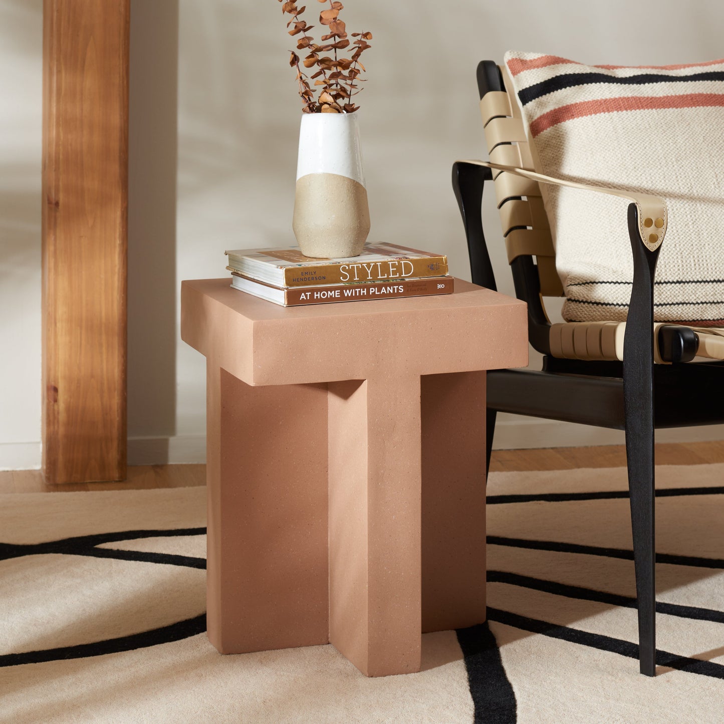 Aldrich Square Accent Table | Safavieh – ACC2820