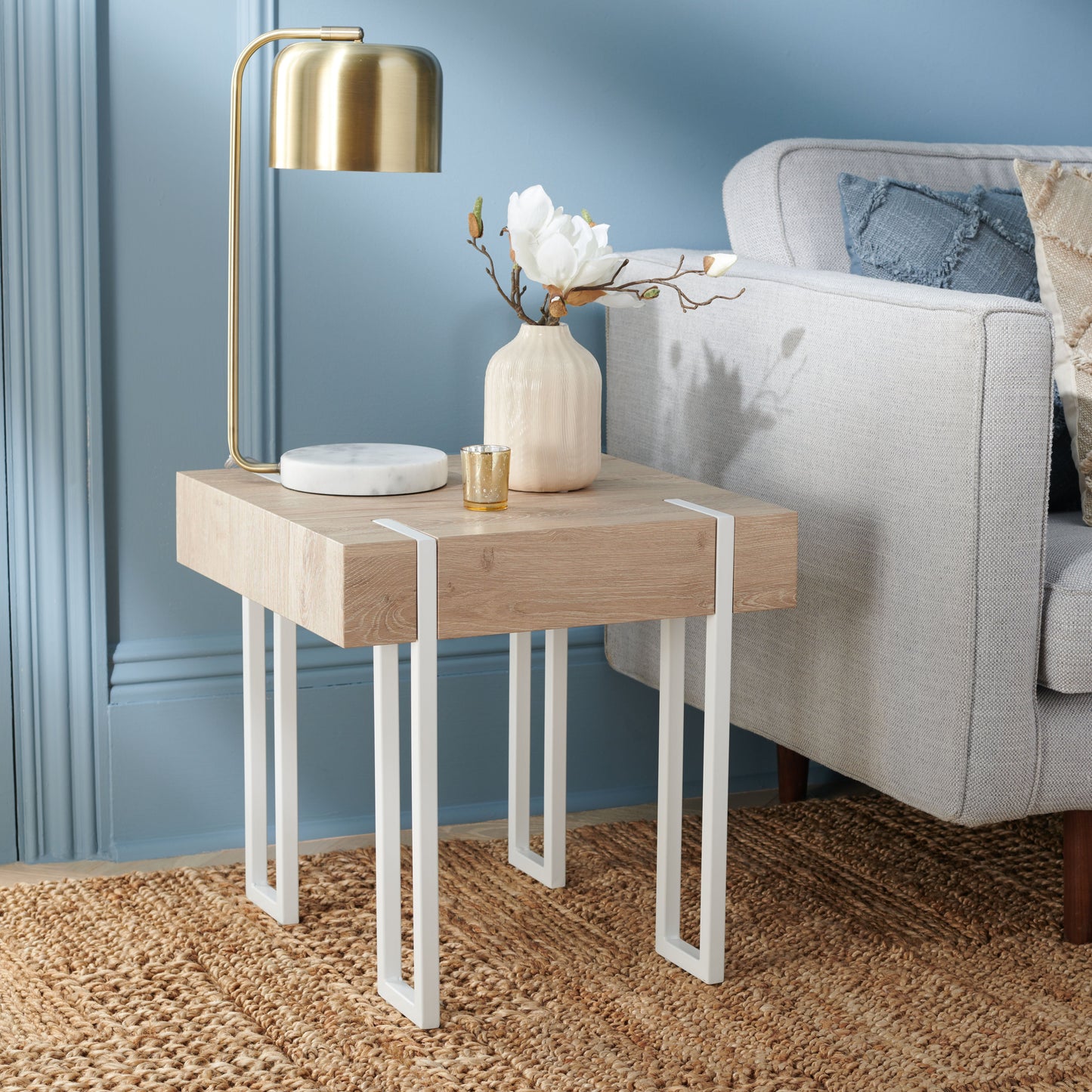 Aberton End Table | Safavieh - ACC7002