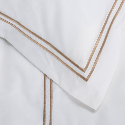 2 Line Embroidery Hotel Duvet Cover 3 Piece | Safavieh - DVT1001