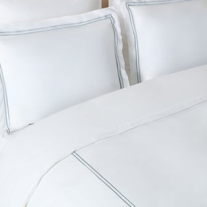 2 Line Embroidery Hotel Duvet Cover 3 Piece | Safavieh - DVT1001