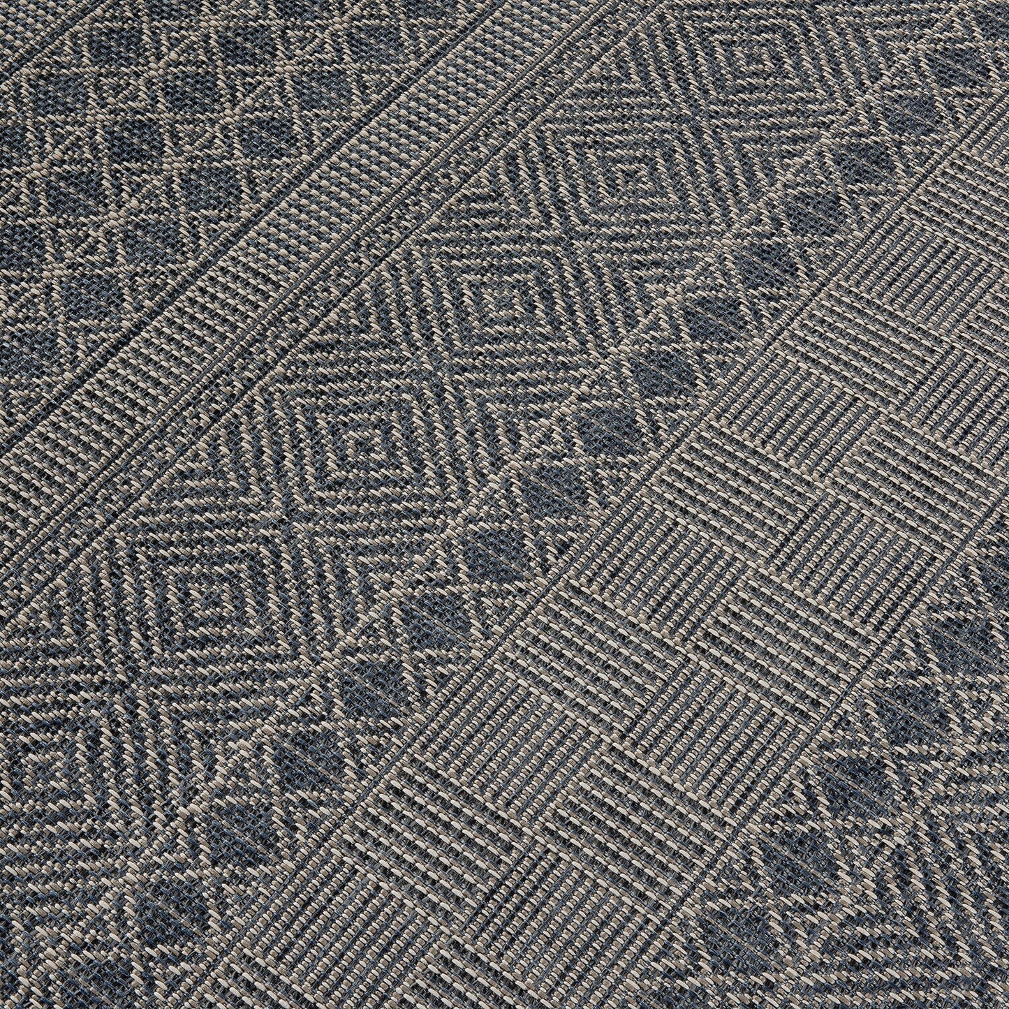 Geometric Bohemian Indoor/Outdoor Area Rug