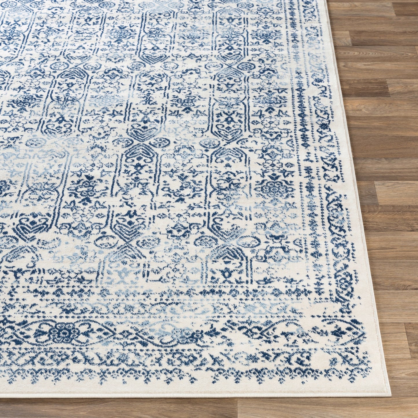Livabliss Henson Vintage Traditional Area Rug