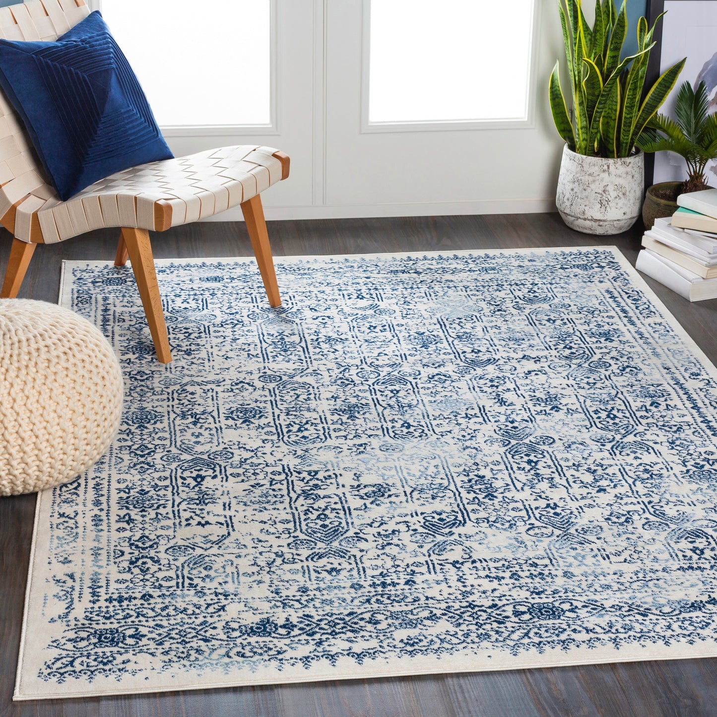 Livabliss Henson Vintage Traditional Area Rug