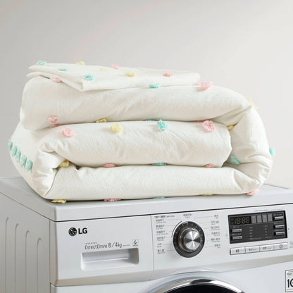 Intelligent Design Kids Ensley Pom Pom Cotton Jacquard Quilt Set with Throw Pillows