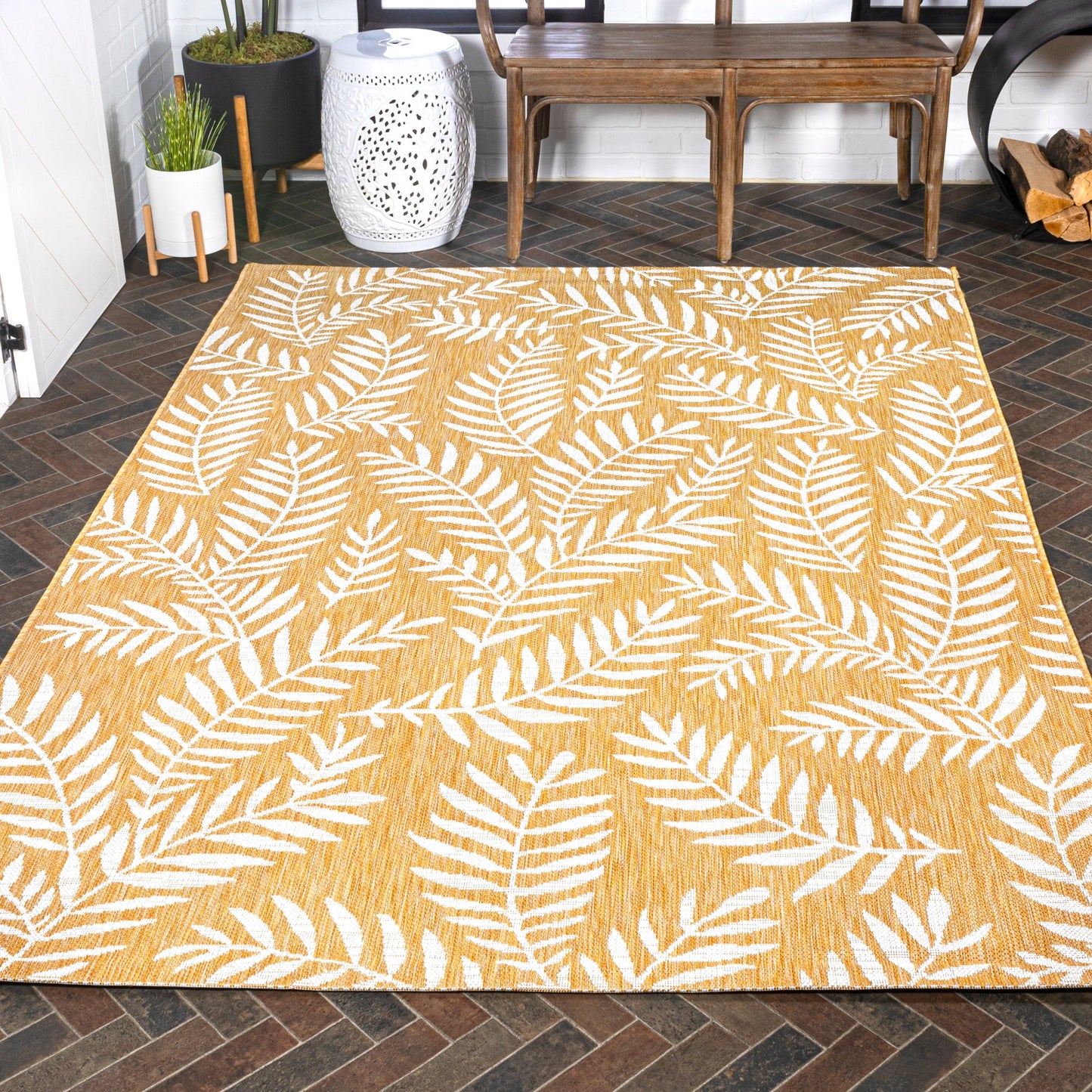 JONATHAN Y Galon Palm Frond Indoor/Outdoor Area Rug