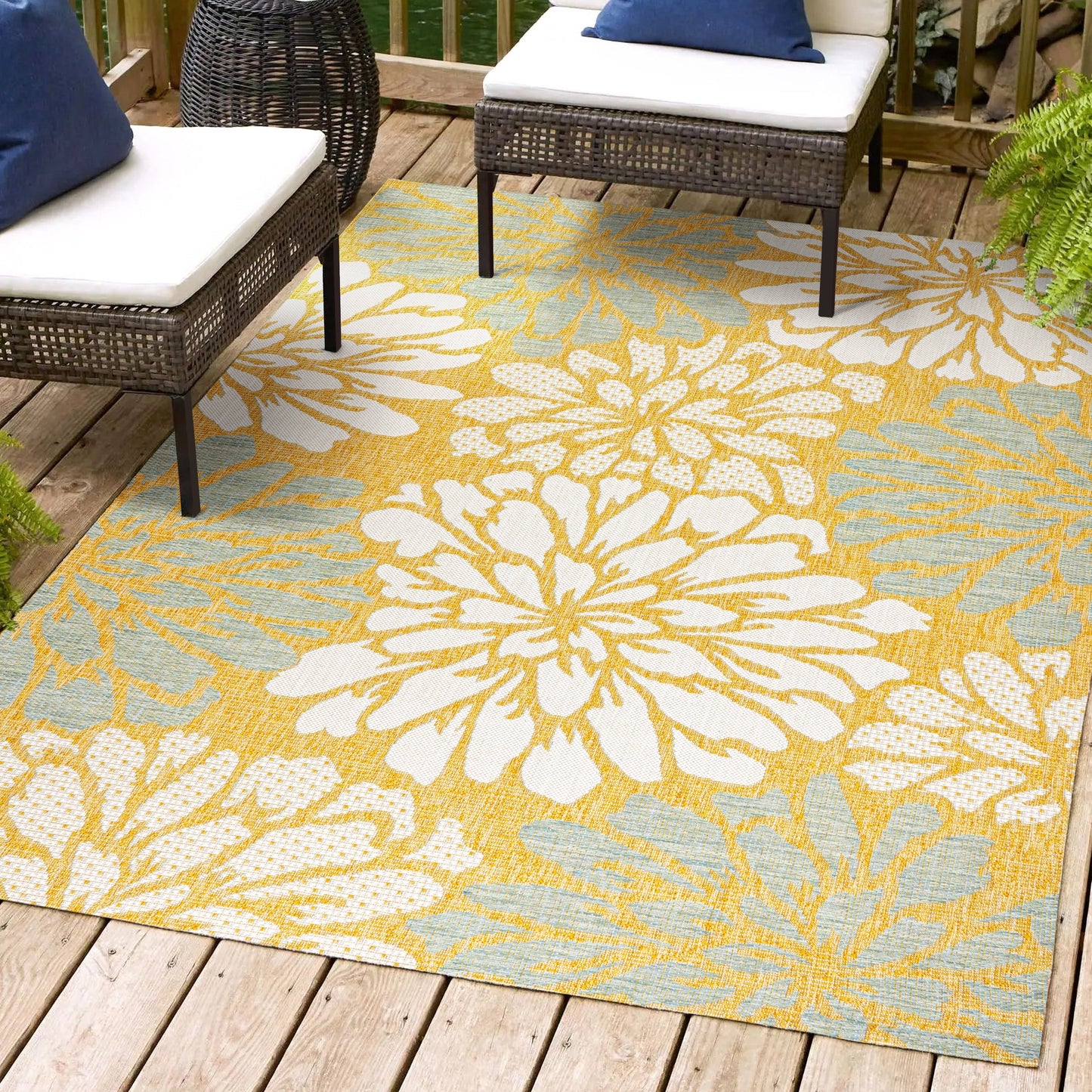 JONATHAN Y Floral Textured Weave Indoor/Outdoor Area Rug