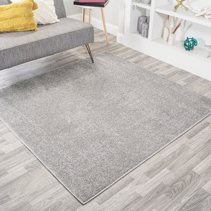 JONATHAN Y Tumbling Solid Low-Pile Area Rug