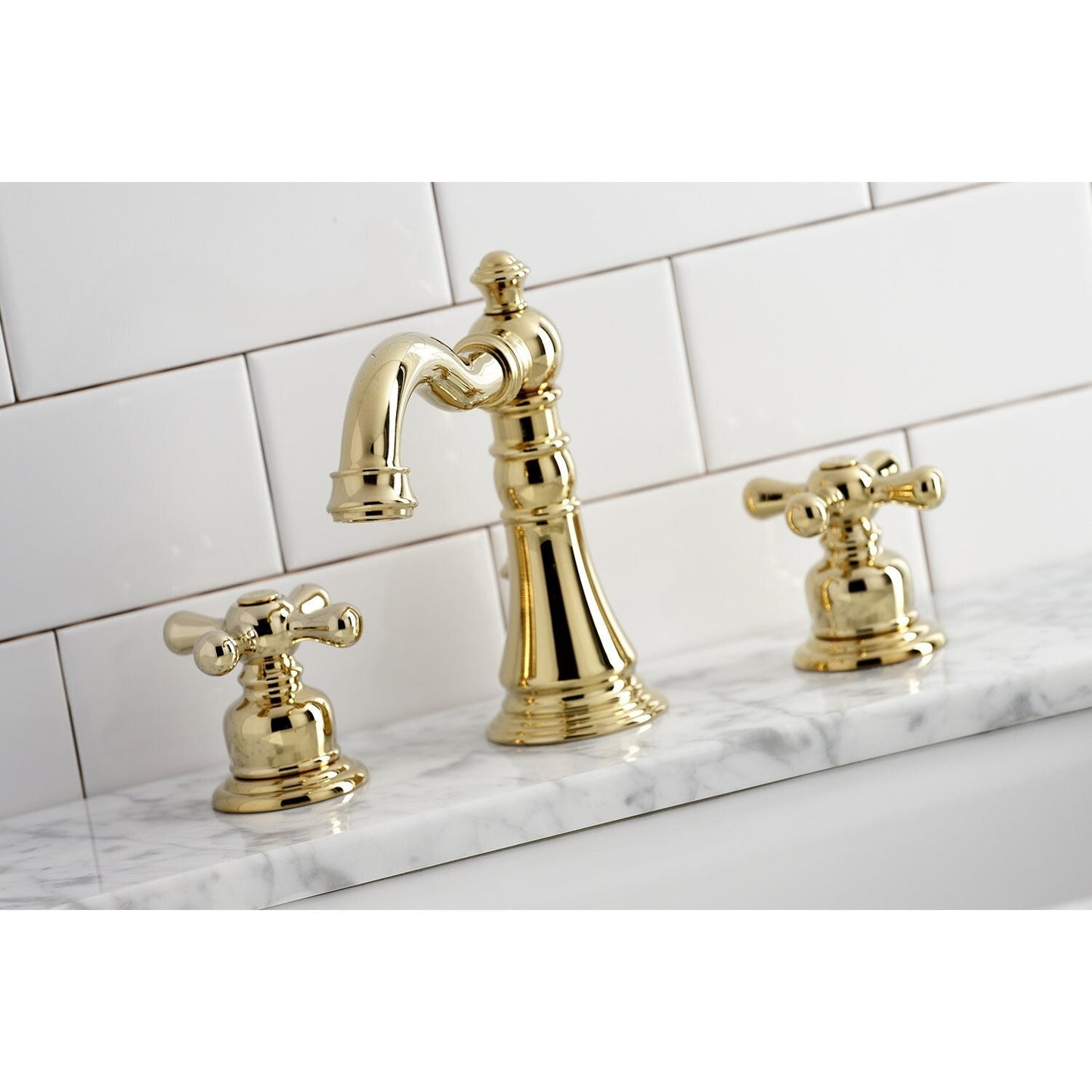 American Classic 8 in. Widespread Bathroom Faucet