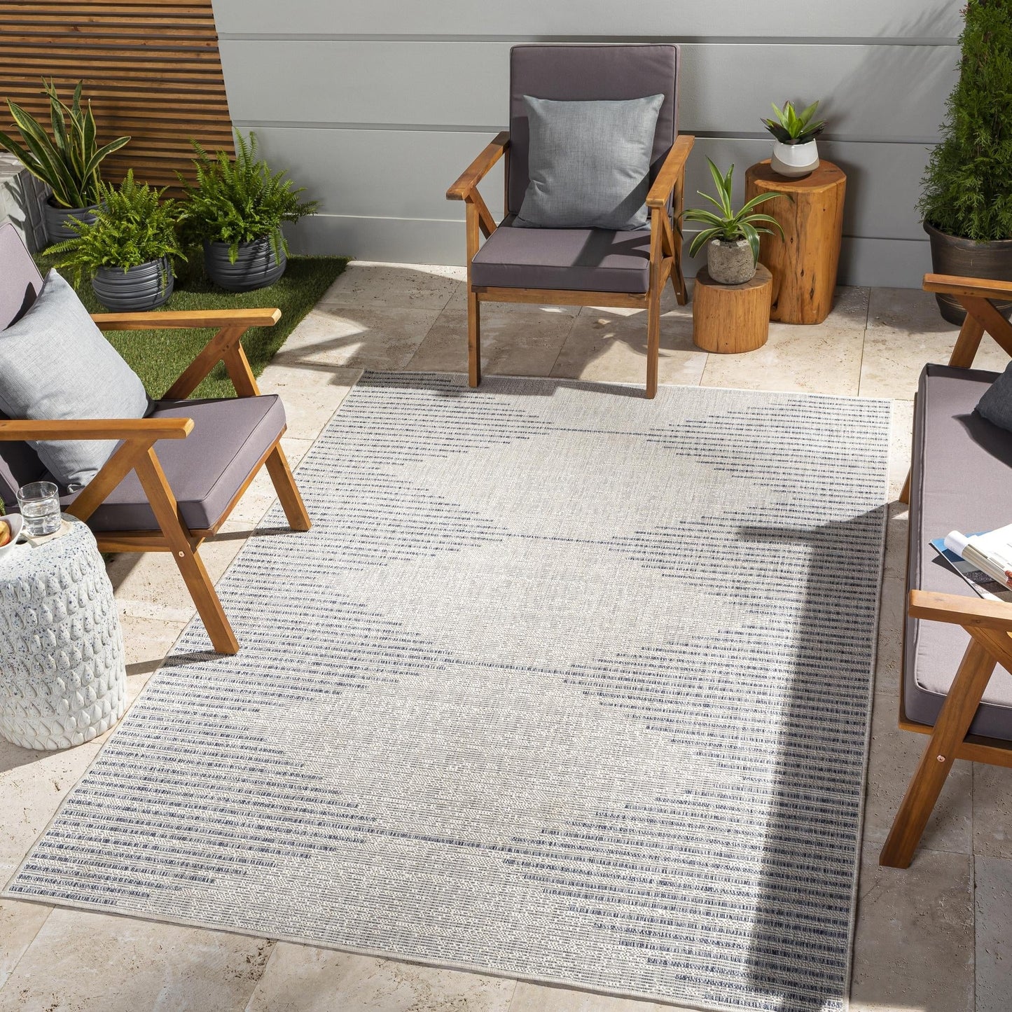 Livabliss Eagean Bohemian Diamond Outdoor Area Rug