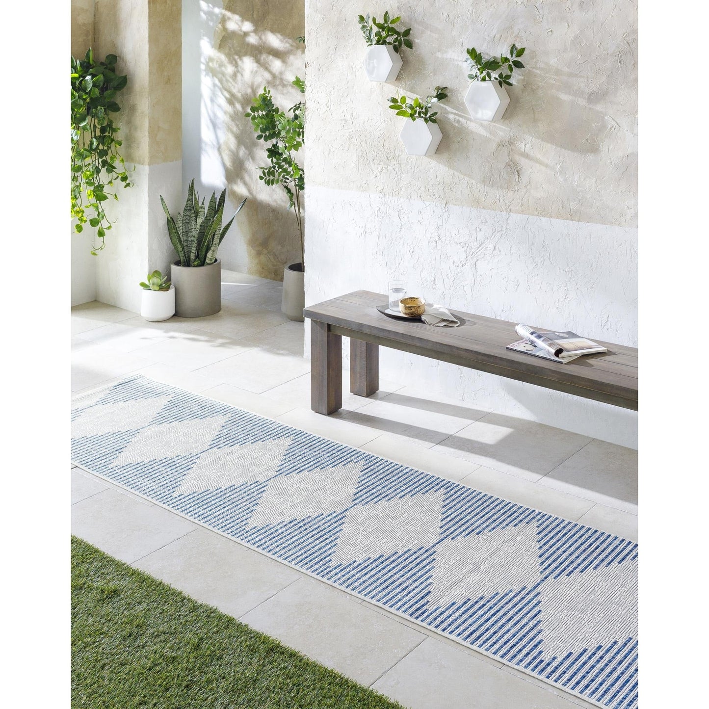 Livabliss Eagean Bohemian Diamond Outdoor Area Rug