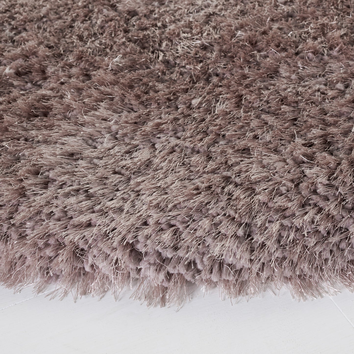 SAFAVIEH Bahija Rudina Luxe Shaggy 3 inch-thick Area Rug
