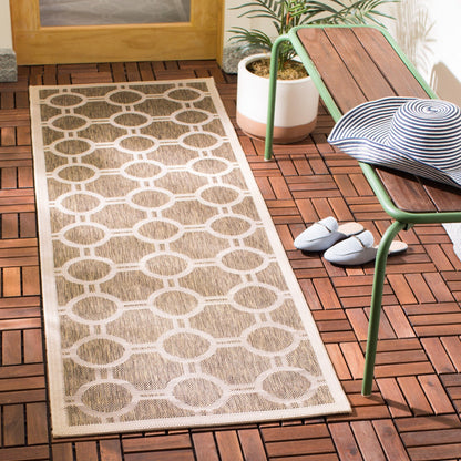SAFAVIEH Courtyard Nira Indoor/ Outdoor Waterproof Patio Backyard Rug