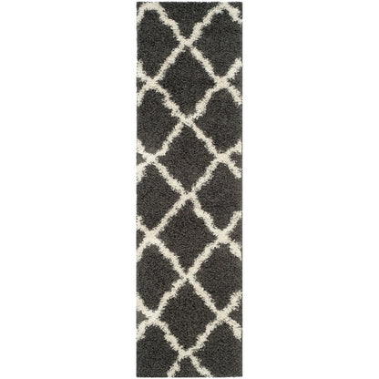 SAFAVIEH Dallas Shag Darina Trellis 1.5-inch Thick Rug