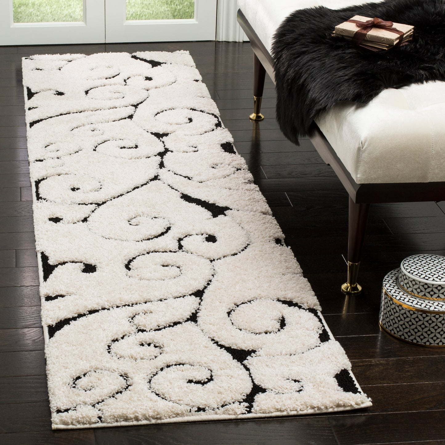 SAFAVIEH Florida Ryung Shag Scroll 1.2-inch Thick Textured Rug