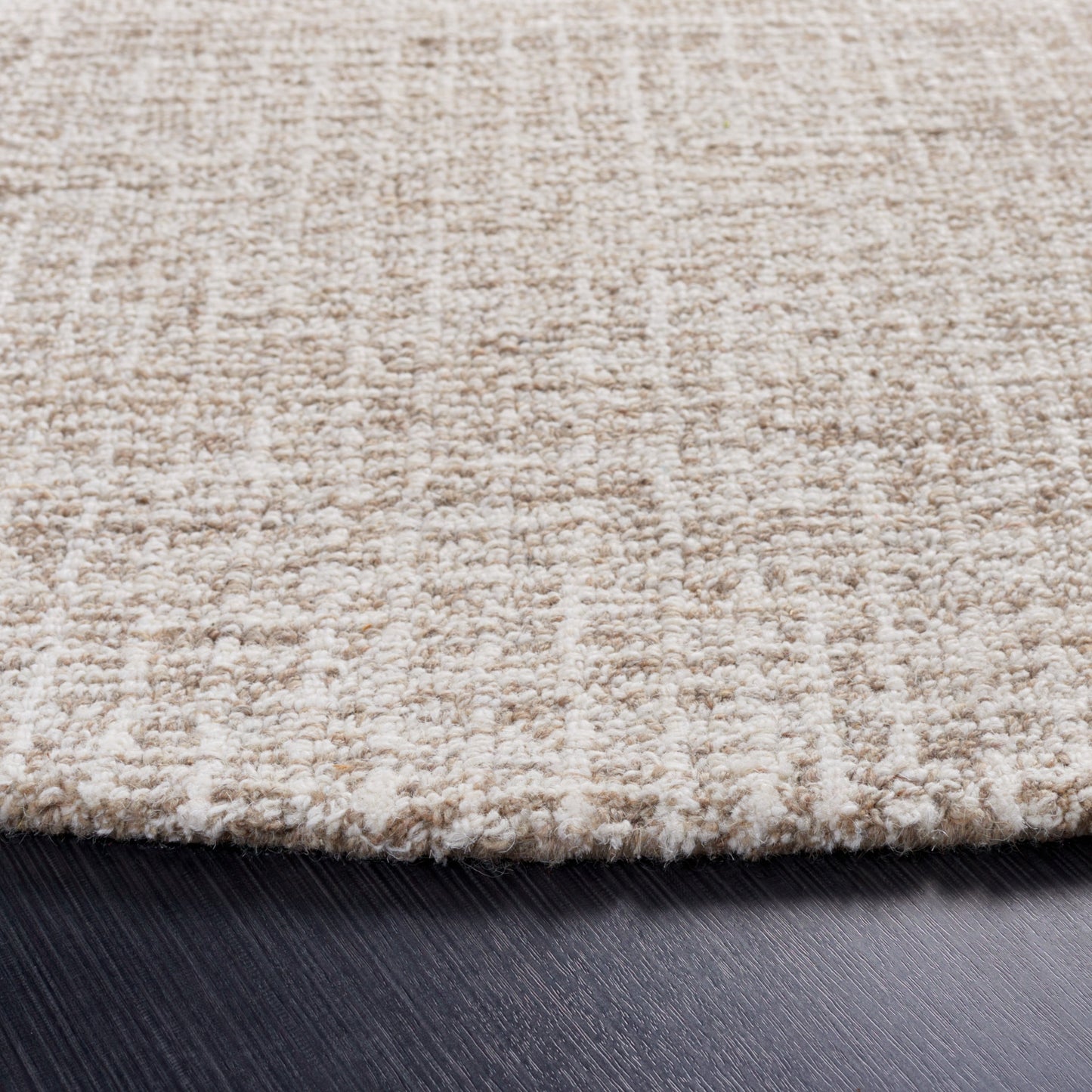 SAFAVIEH Handmade Abstract Lotje Modern Wool Rug