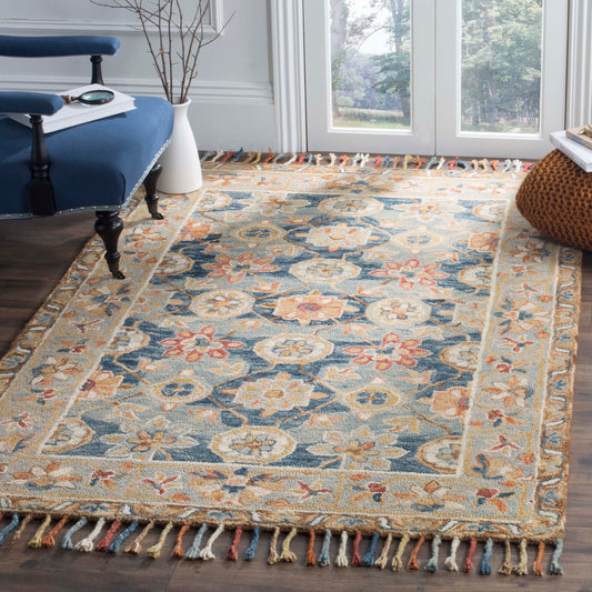SAFAVIEH Handmade Aspen Kimm Boho Tassel Wool Rug