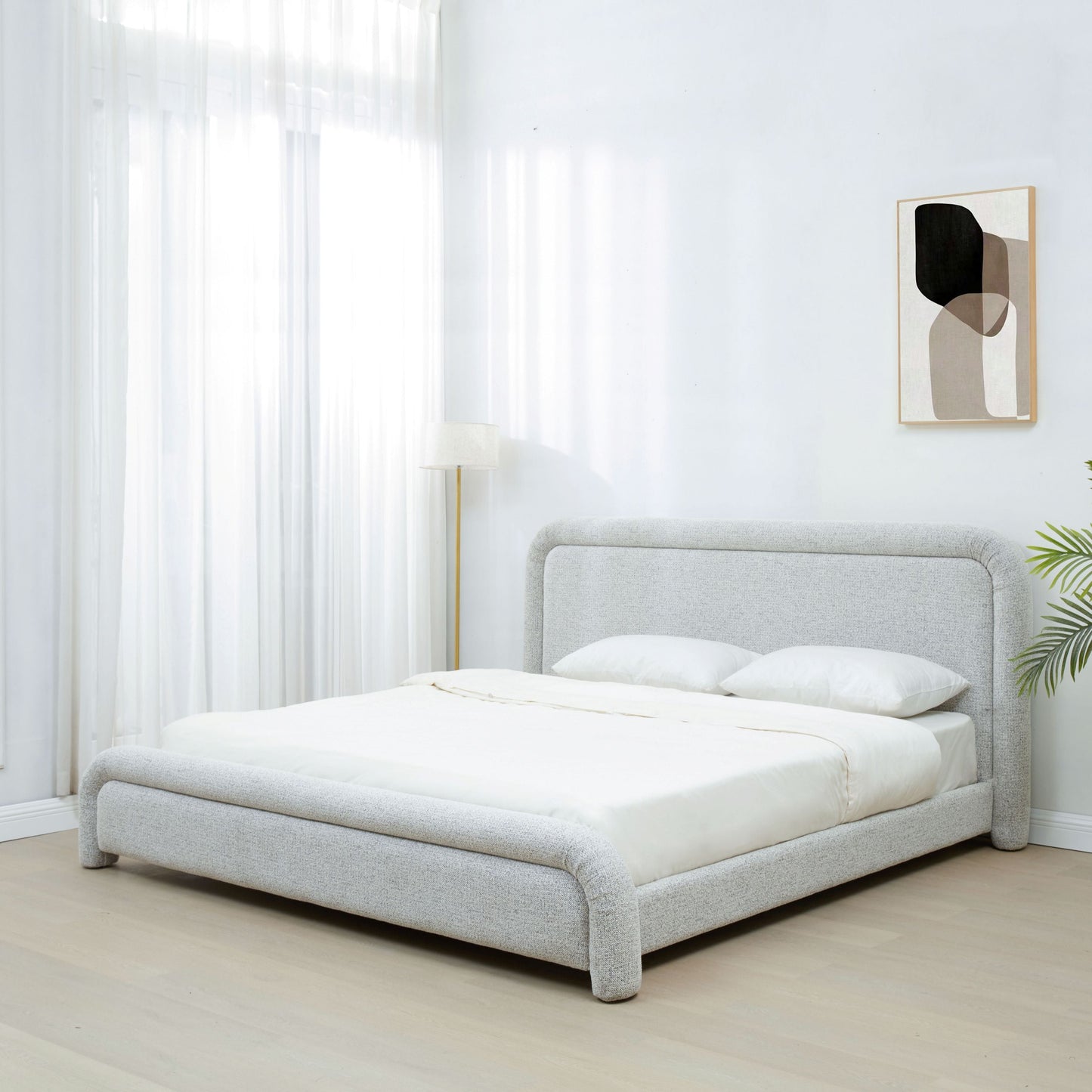 Adelle Chenille Bed | Safavieh Couture - SFV4874
