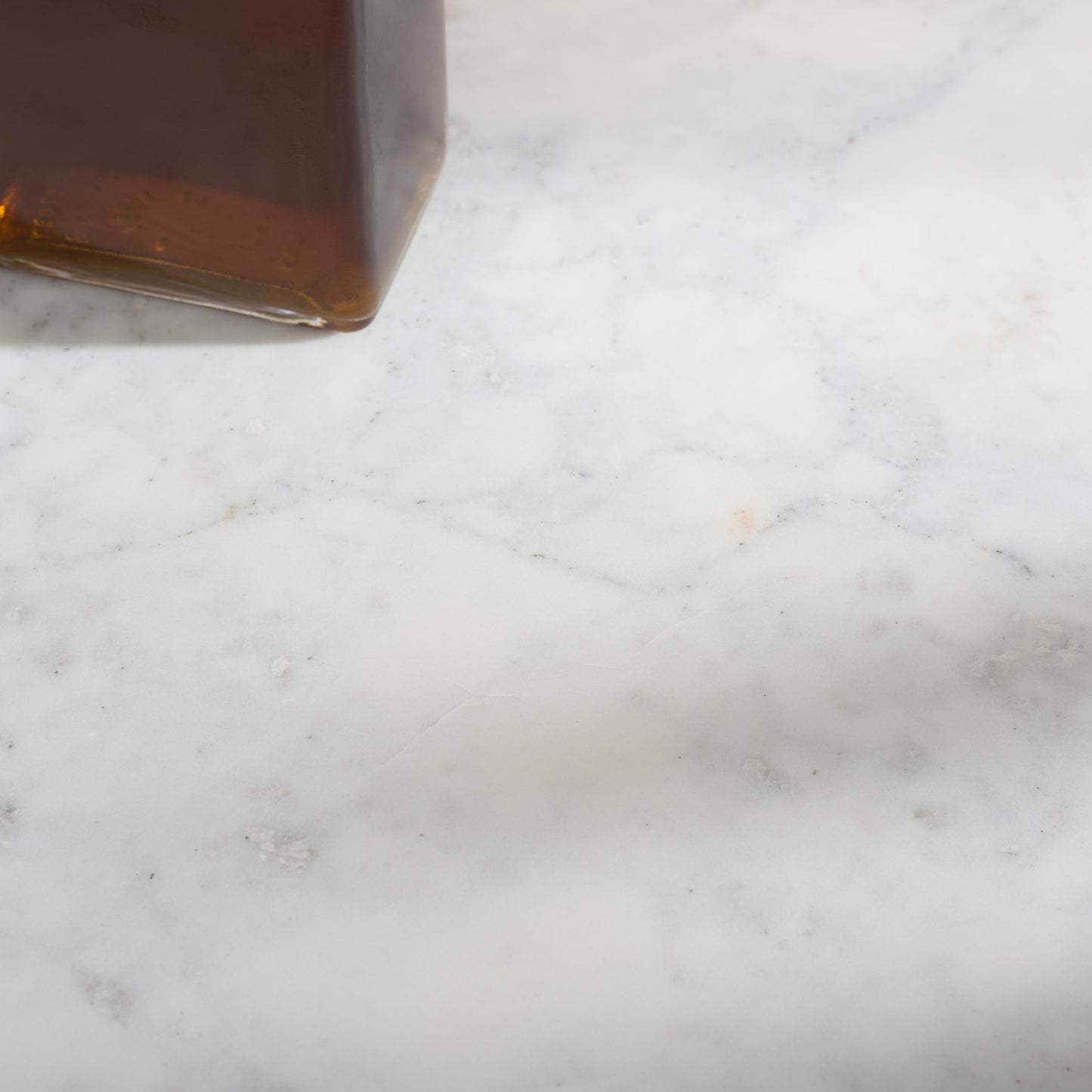 Alanabella Marble Bar Cabinet | Safavieh Couture - SFV5554
