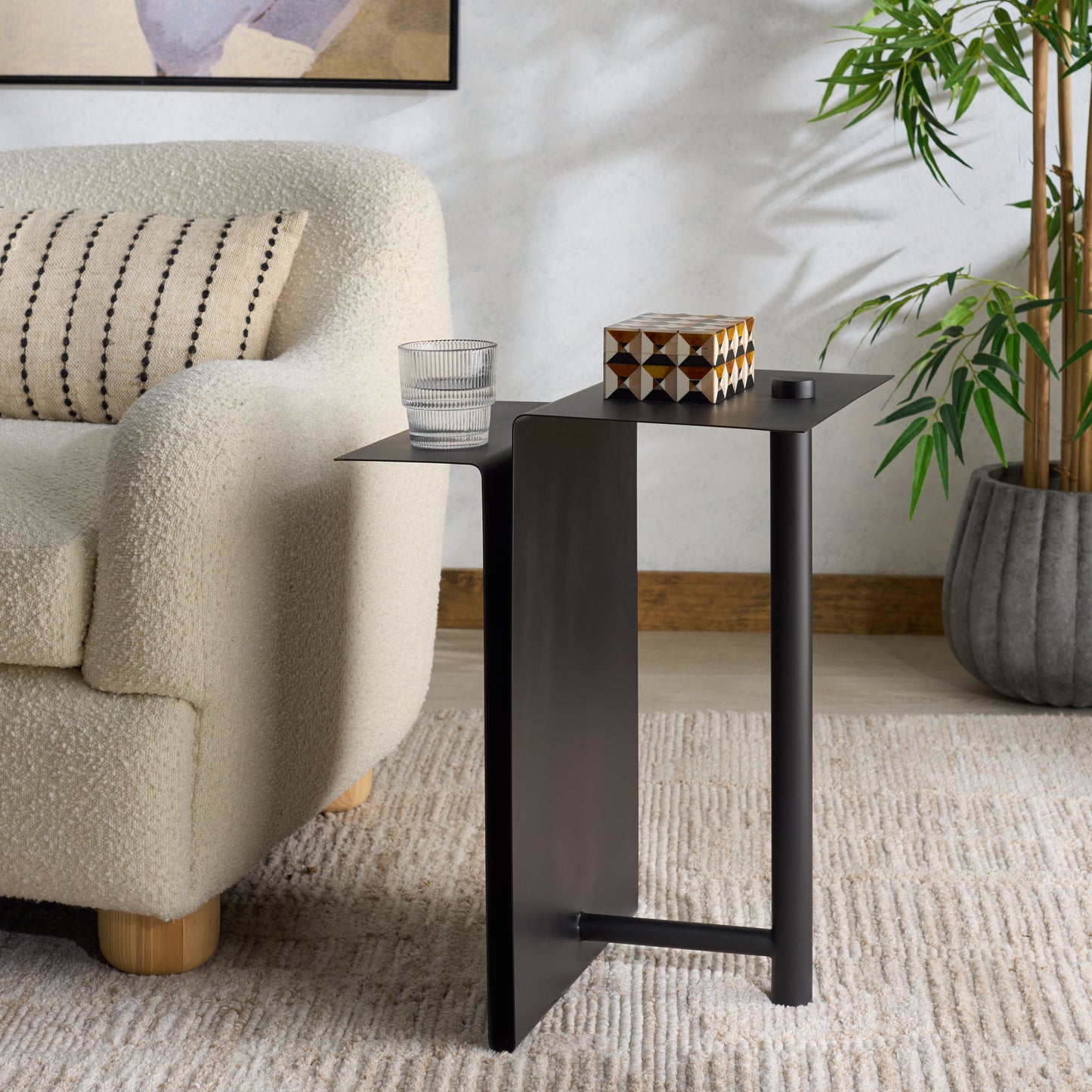 Aldwyn Metal Accent Table | Safavieh Couture - SFV6803