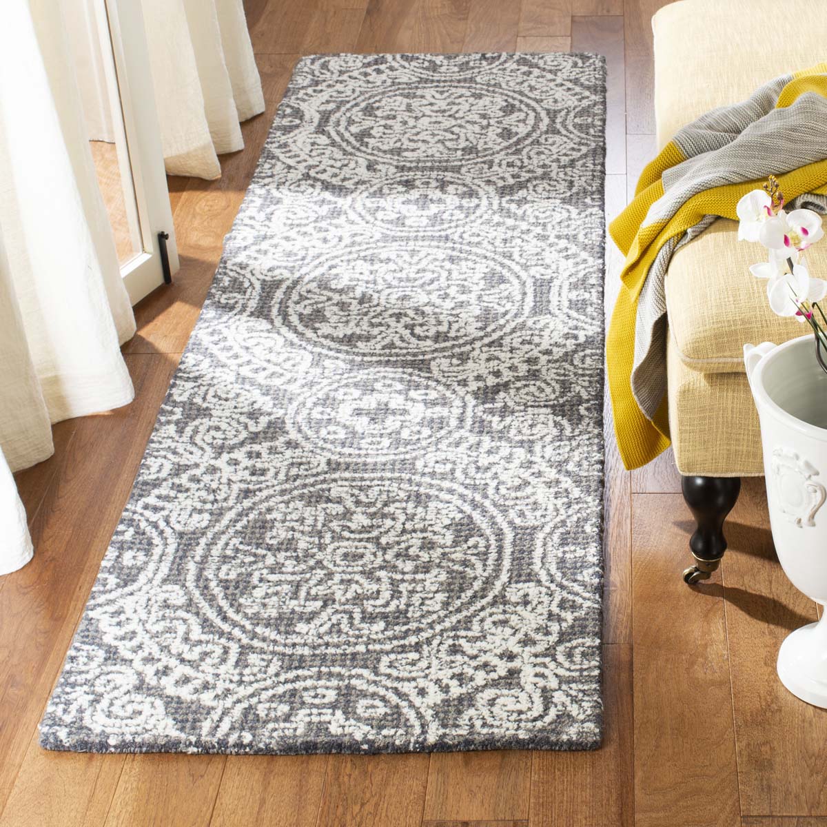 Abstract 522 Rug | Safavieh - ABT522